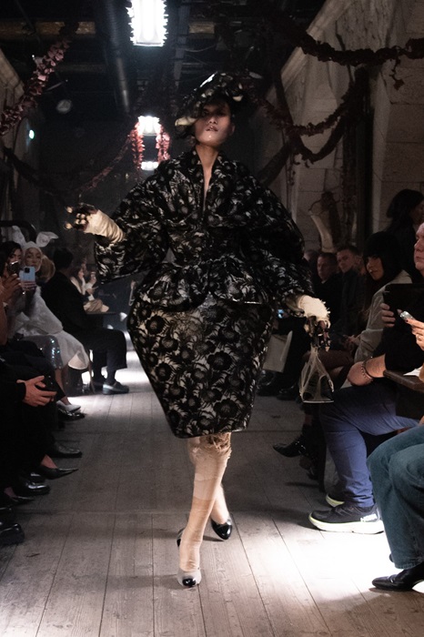 Paris Couture Unveiled: Galliano's Trailblazing Margiela Show Transform the Runway Landscape