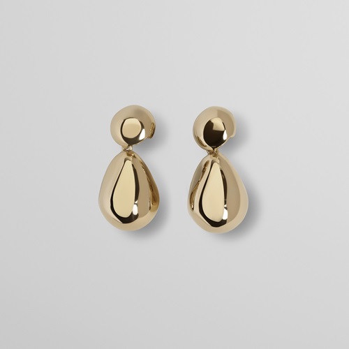 Doubel ball earrings | Source: phoebephilo.com