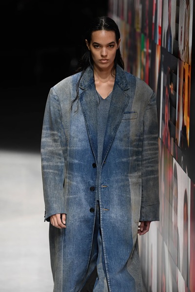 Diesel fall 2024 big shoulder collection