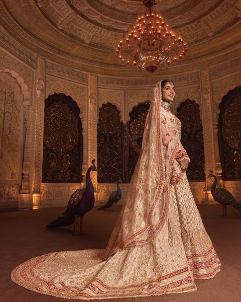 radhika merchant wedding dress